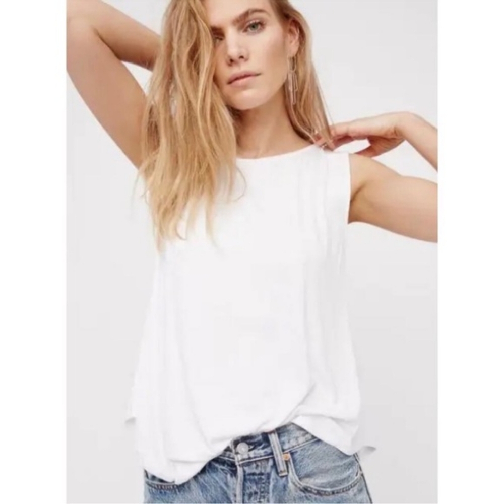 FREE PEOPLE Shirt Womens XS White Solitaire Tank Cut Out Open Back Swing Ribbed